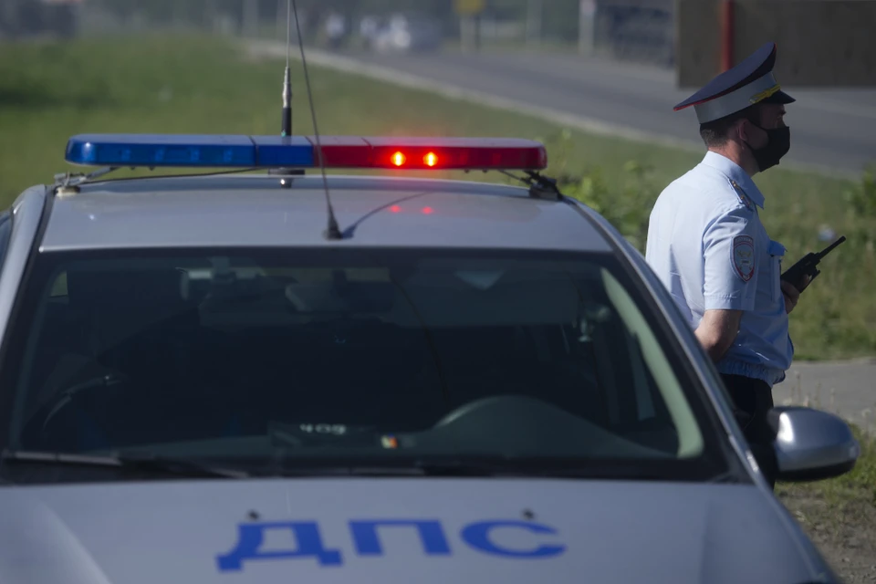 Пьяный автоугонщик из Братска вместо попутки остановил экипаж ГИБДД.