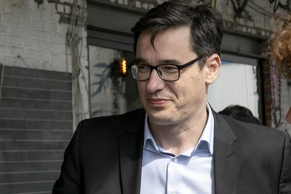 Российские пранкеры Алексей Столяров (Лексус) и Владимир Кузнецов (Вован) поговорили с мэром венгерской столицы, Будапешта, Гергеем Карачонем.