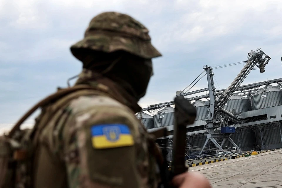 ВСУ готовят провокацию с взрывом моста в Запорожье с целью обвинения России