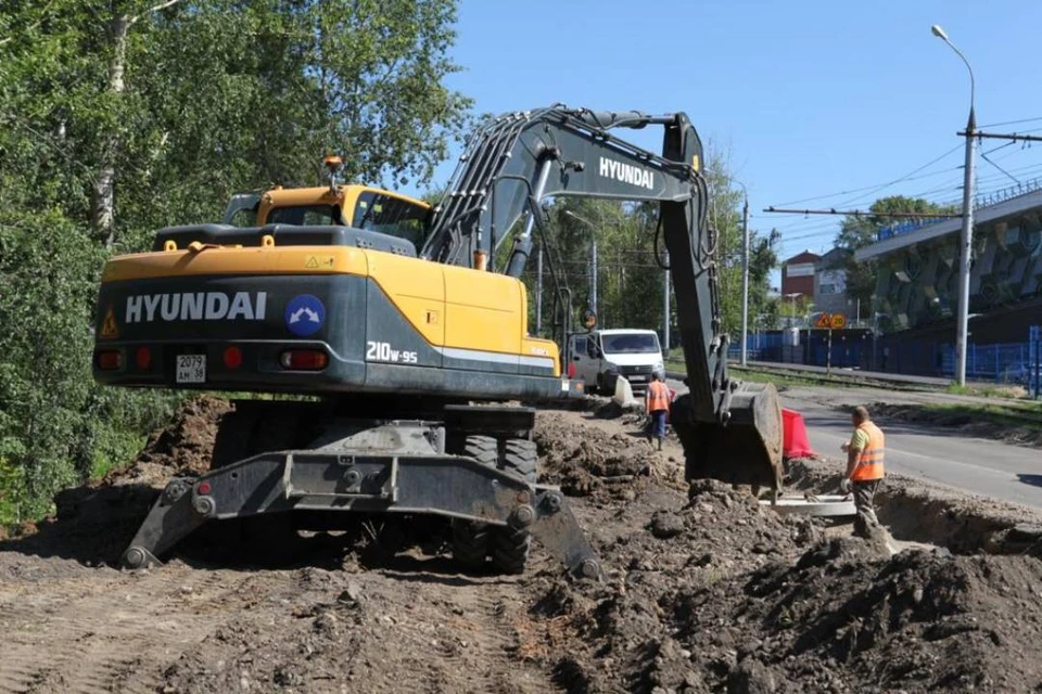 Семь новых машин для ремонта дорог поступили в Иркутск. Фото: Пресс-служба администрации Иркутска.