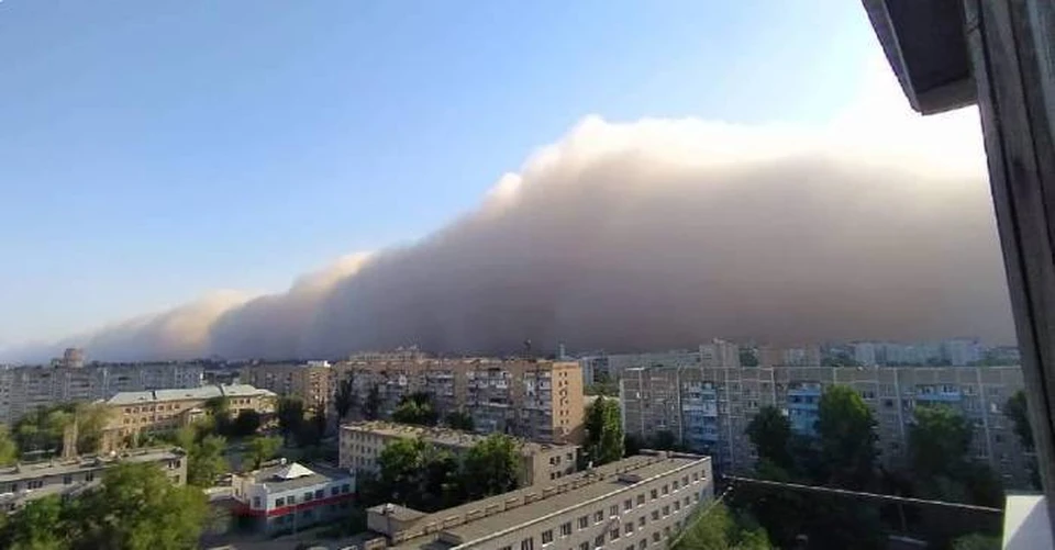 По Астраханской области пройдут пыльные бури