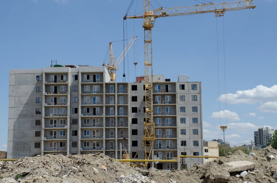В Волгограде мэрия закупает 431 квартиру в новостройках для жильцов аварийных домов