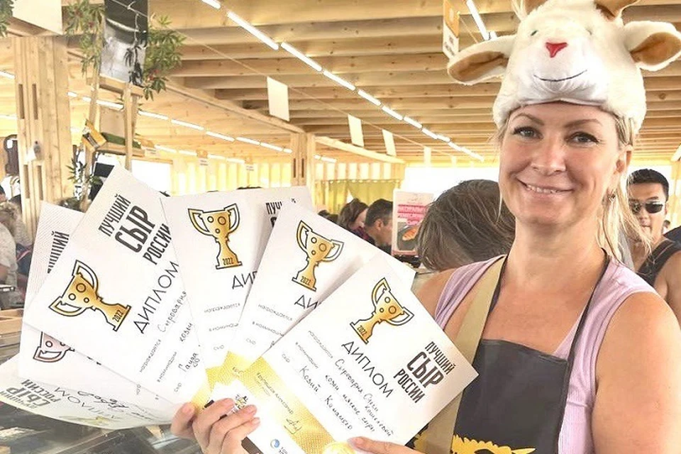 Всего Ольга Кошелева из Чебоксар на всероссийский конкурс представила шесть видов сыра. Фото: agro.cap.ru