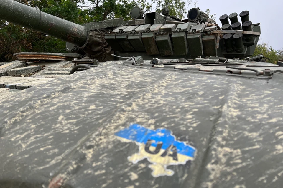 Подбитый танк ВСУ рядом с селом Берестяное.