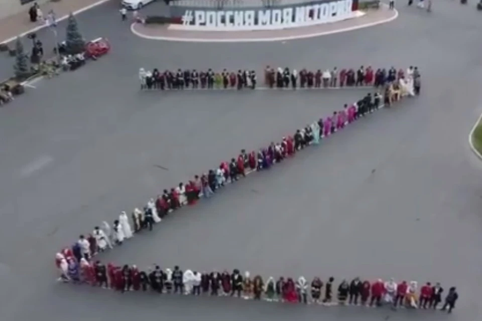 Фото: кадры видео