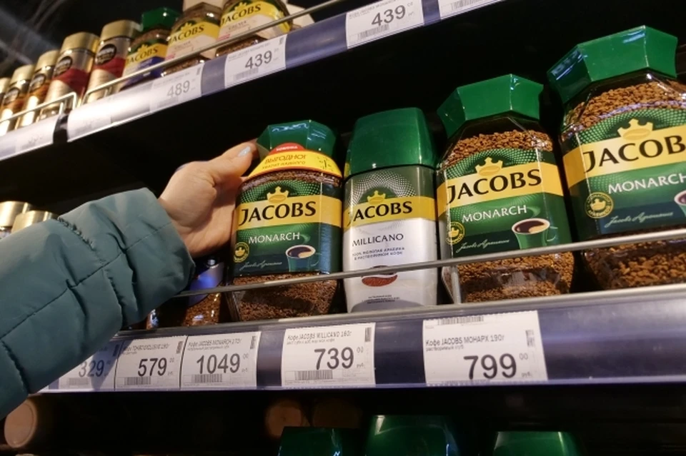 В целом по стране в оптовой торговле пищевыми продуктами, напитками и табачными изделиями доля импорта выросла до 19,8%