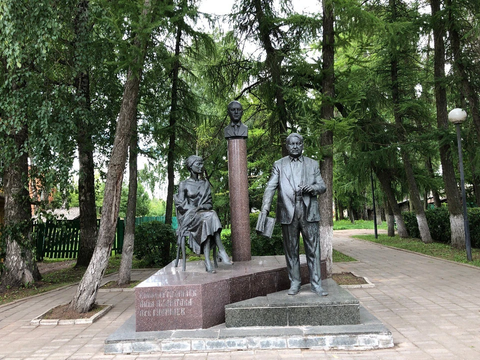 Открытие фестиваля пройдет у памятника поэтам.