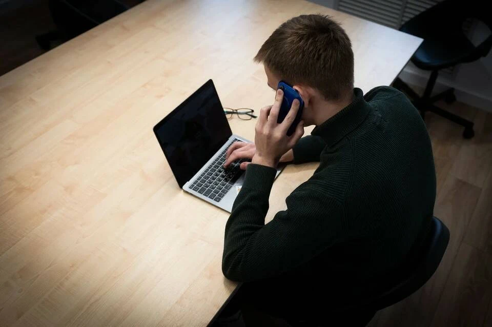 Сервис по поиску работы Superjob включил ДНР, ЛНР, Запорожье и Херсонскую область в раздел "Россия"