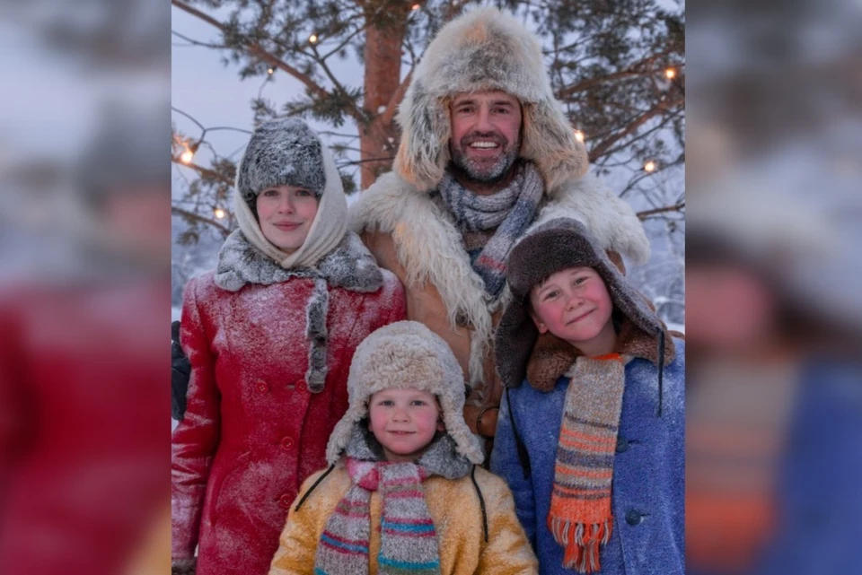 В фильме снимались Юлия Снигирь и Владимир Вдовиченков