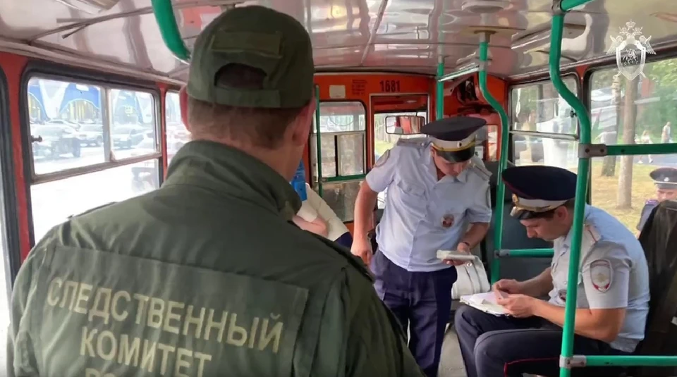 СК возбудил уголовное дело после взрыва колеса троллейбуса в Нижнем Новгороде.