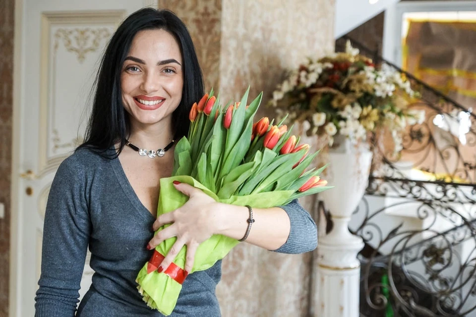 Счастливее всех люди с зарплатой от 80 до 200 тысяч рублей.