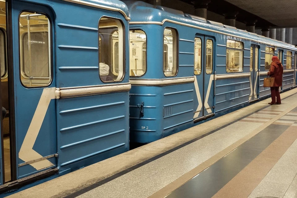 Строительство станции метро "Театральаея" обещают завершить в 2024 году