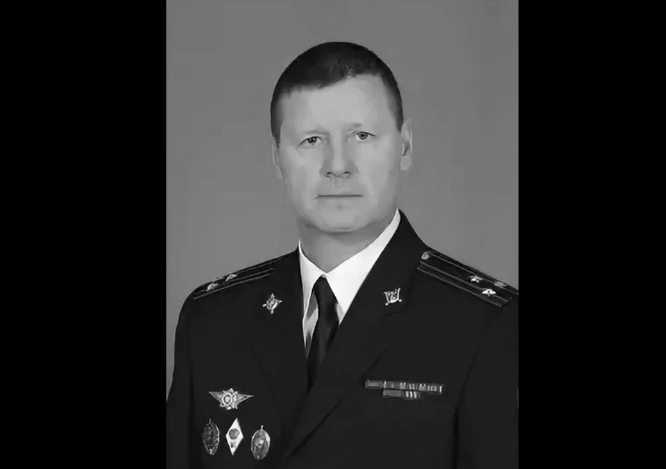 Александр Золотов
