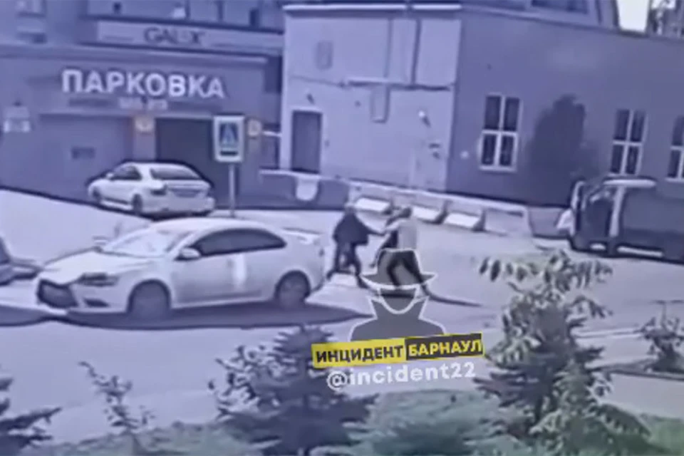 Момент похищения. Скриншот страницы vk.com/incident22