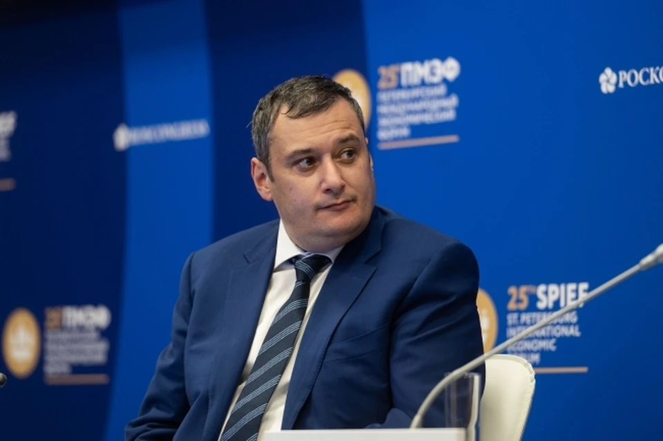 Александр Хинштейн возмутился назначением главой Убинского района Олега Конюка.