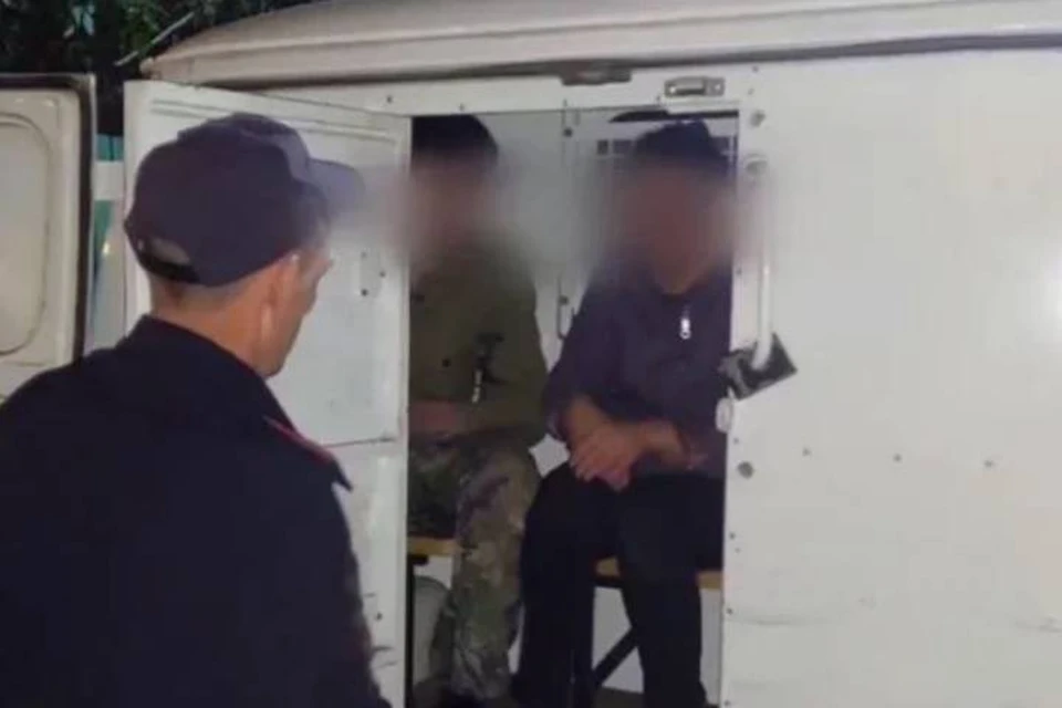 Жестоко убивших собаку живодеров задержали под Иркутском.