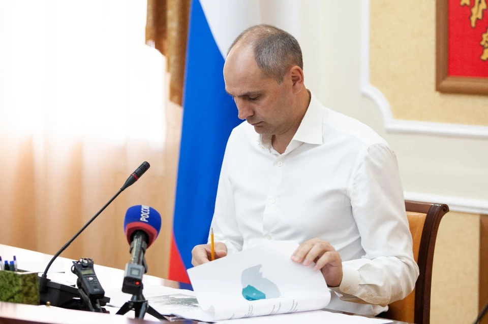 Проектировщикам глава региона напомнил, что благоустройство «Зауралки» должно быть бережным, деревья должны быть сохранены
