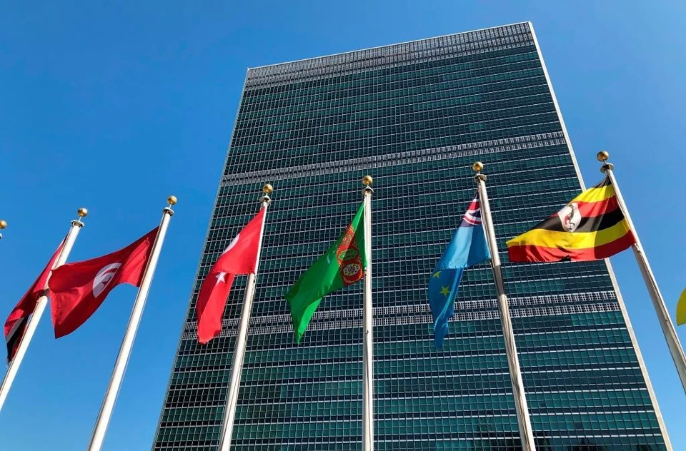 На площадке Генассамблеи будет также обсуждаться и улучшение деятельности ООН, как единственной международной глобальной организации, ответственной за соблюдение всех норм международной безопасности.