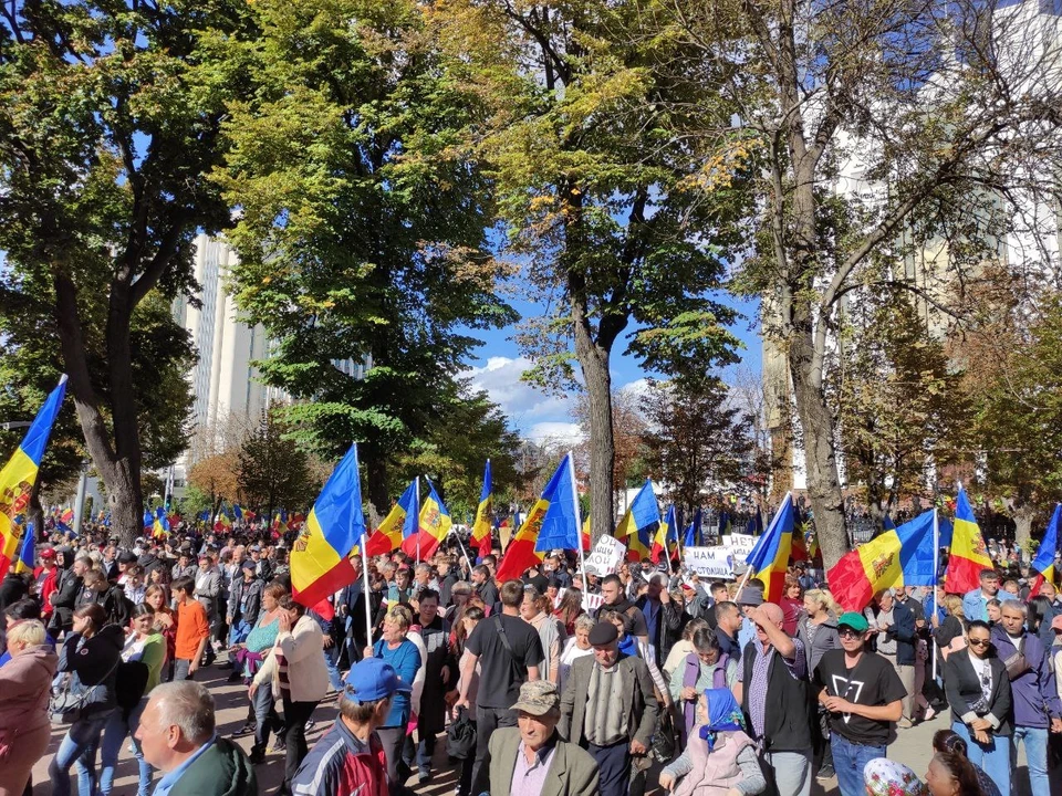 Массовая акция протеста сторонников оппозиционной партии "Шор" прошла в Кишиневе