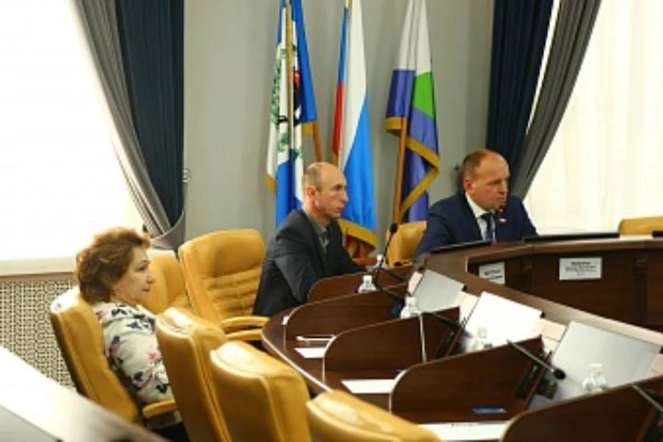 Спортивные корты в разных округах Иркутска отремонтируют по инициативе депутатов городской Думы. Фото: Пресс-служба Думы Иркутска.