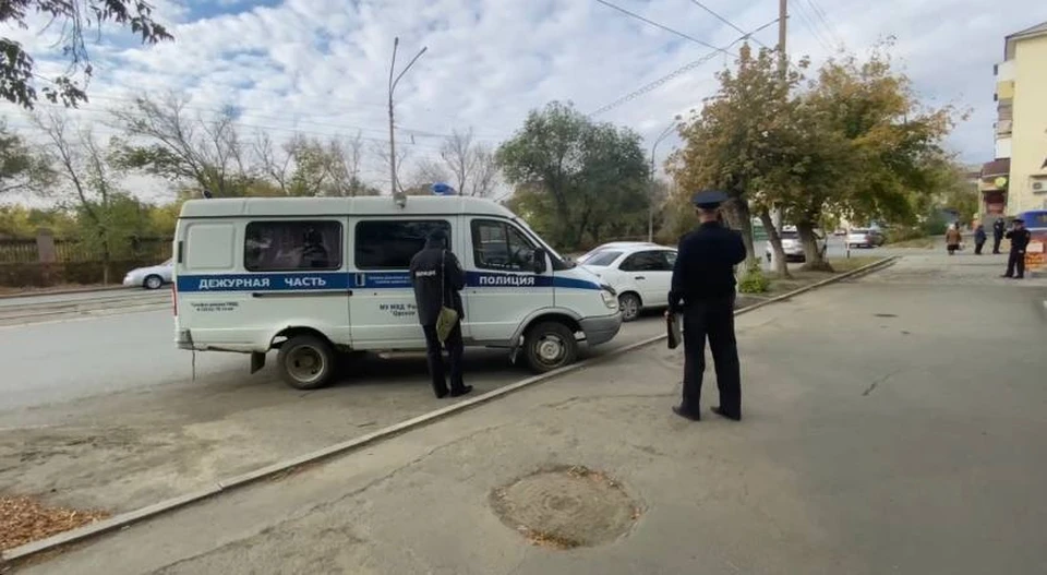 При задержании у нападавших обнаружили 8 миллионов рублей и оружие