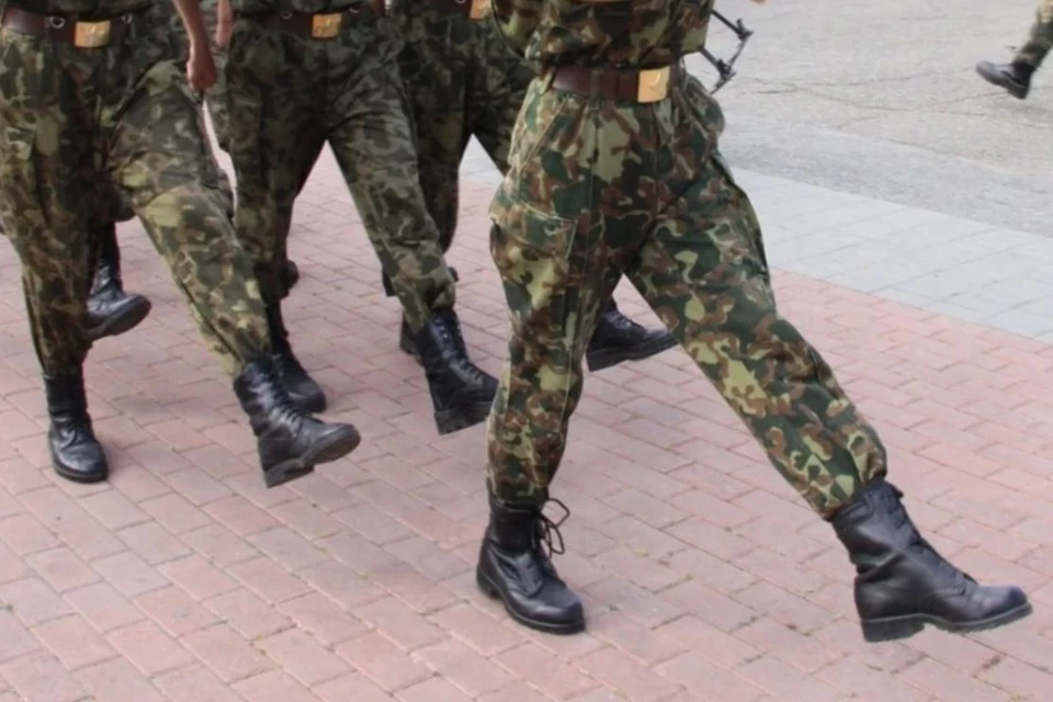Военные