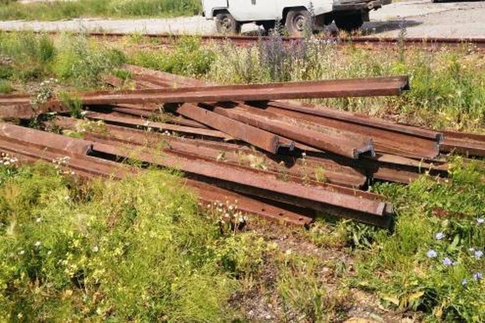 Рельсы весом 6 тонн украли и сдали на металлолом двое парней в Нижнеудинске