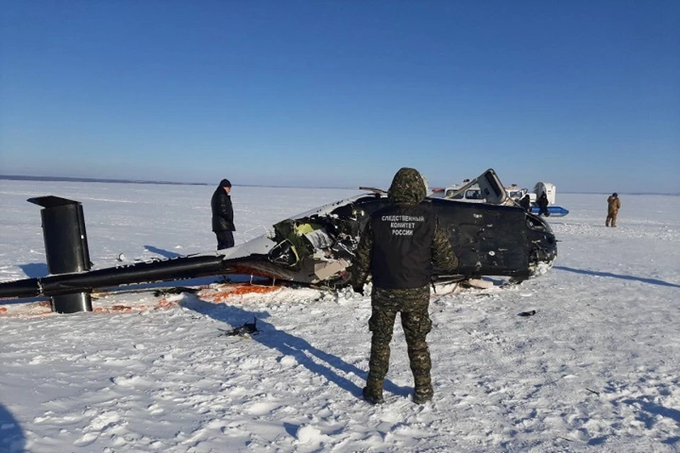 Крушение вертолета BELL-407 произошло 7 февраля 2020 года на реке Кама. Фото: Центральное МСУТ СКР