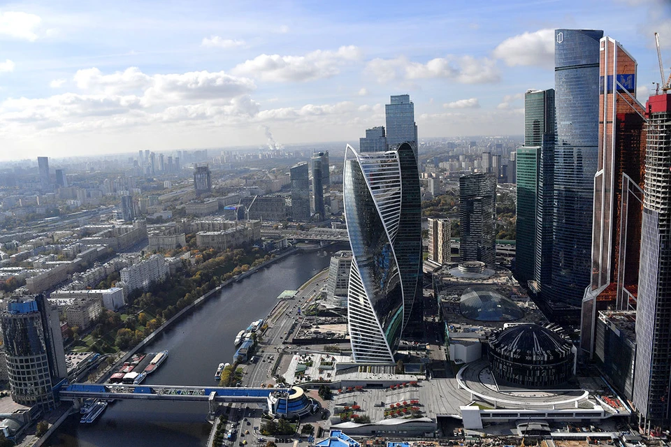 Москву назвали самым дорогим городом России.
