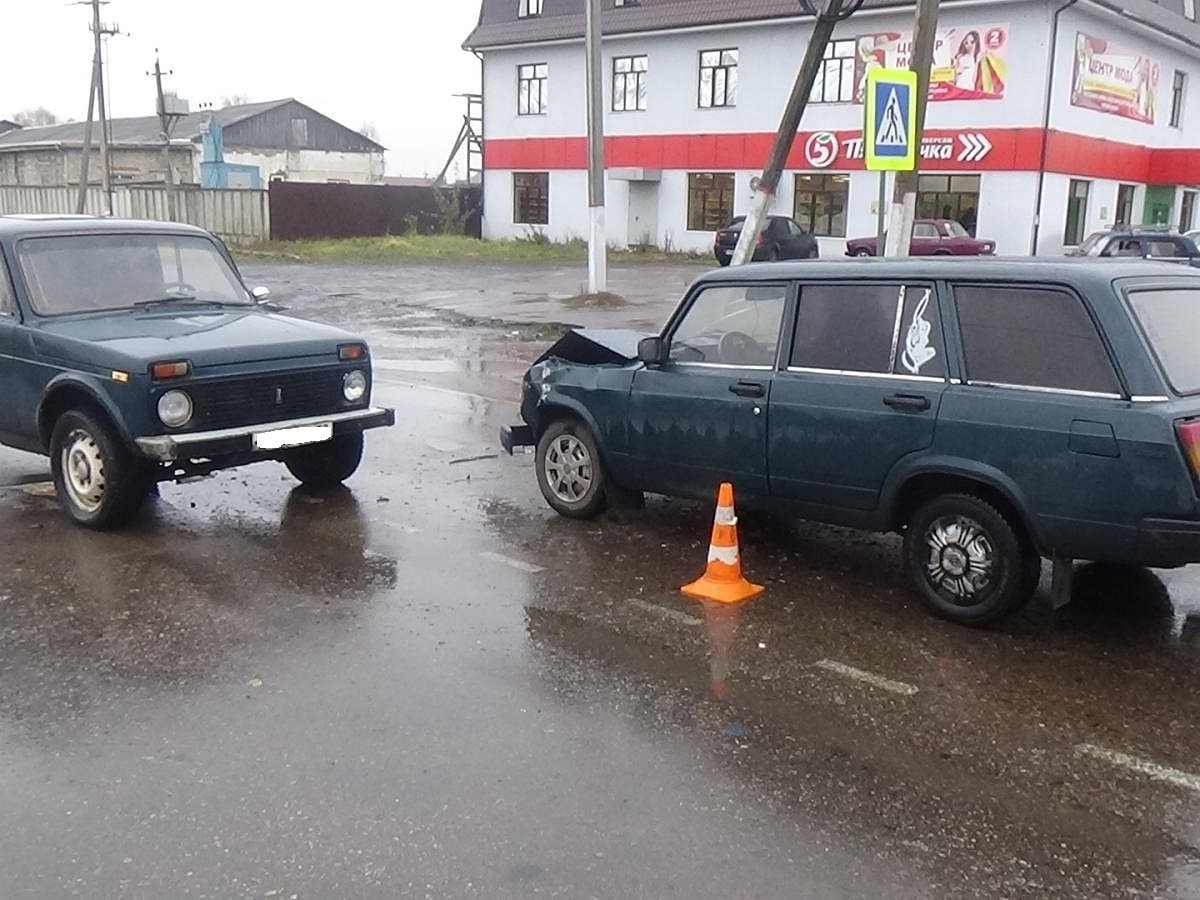 Две женщины пострадали при столкновении 