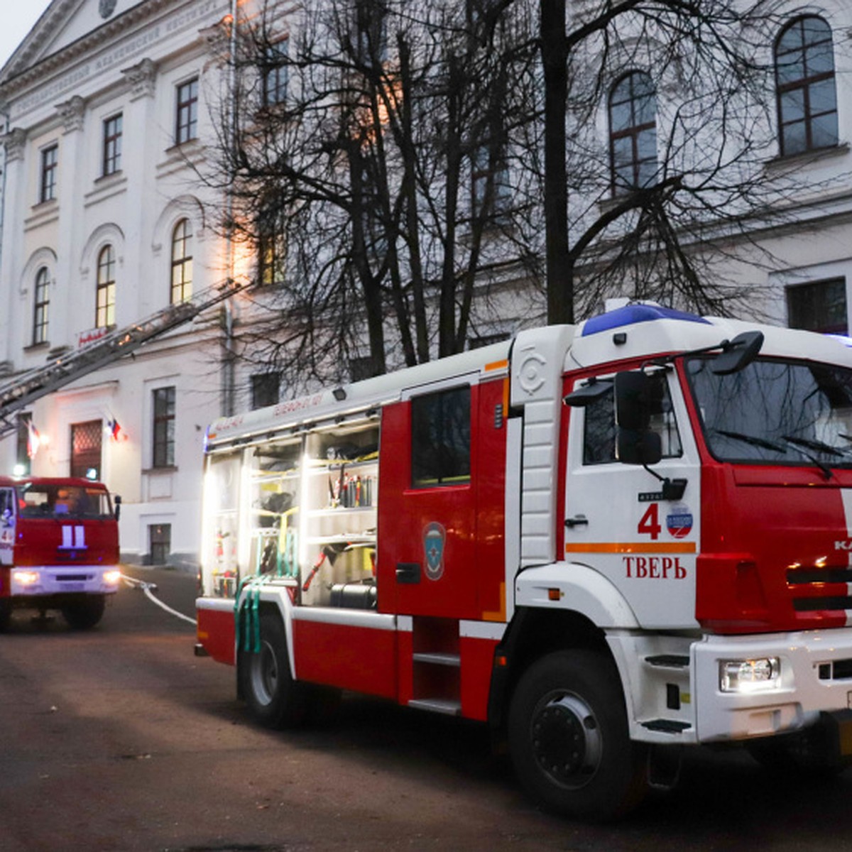 В Тверском медуниверситете тушили условный пожар и спасали пострадавших -  KP.RU