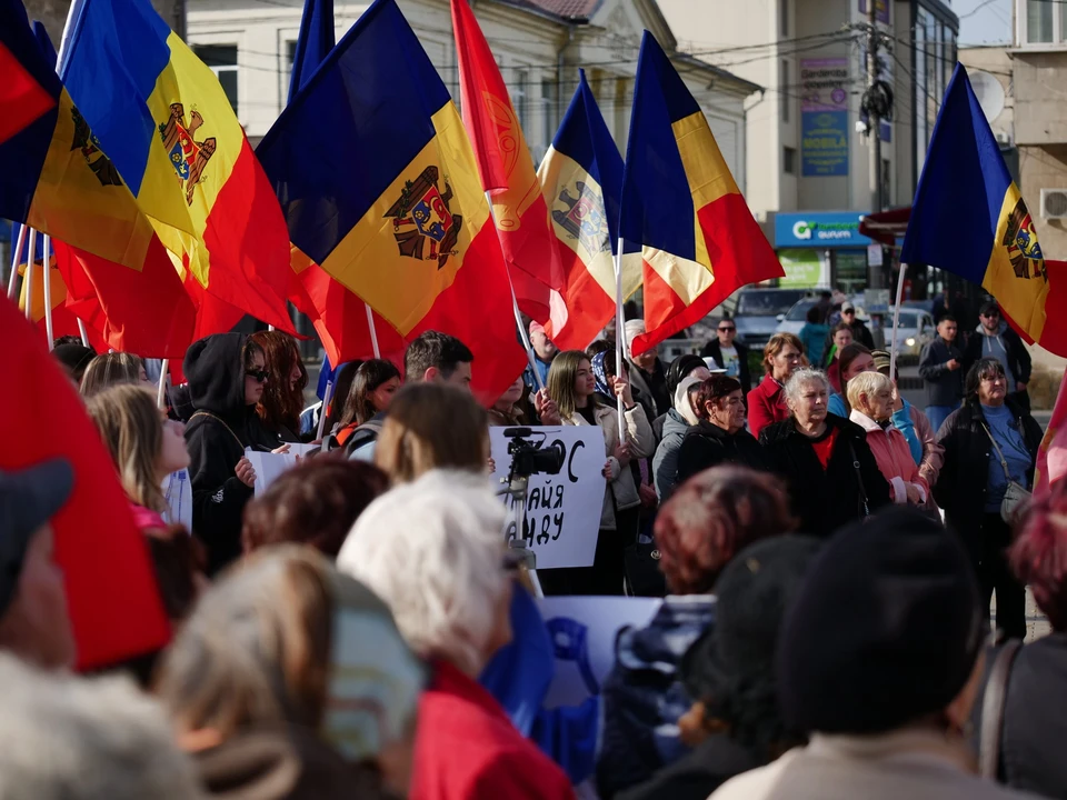 Мэр Кишинева: От меня требуют запретить митинг оппозиции, ведь это же не марш ЛГБТ