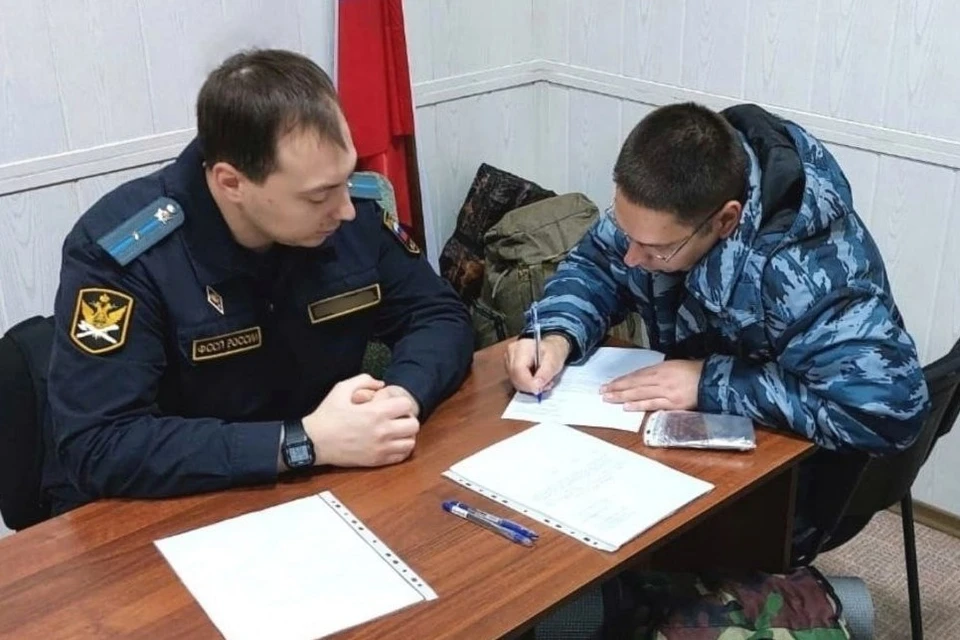 По обращениям, не требующим дополнительной проверки, посетитель сразу получит разъяснение. Фото: пресс-служба УФССП по Оренбургской области.