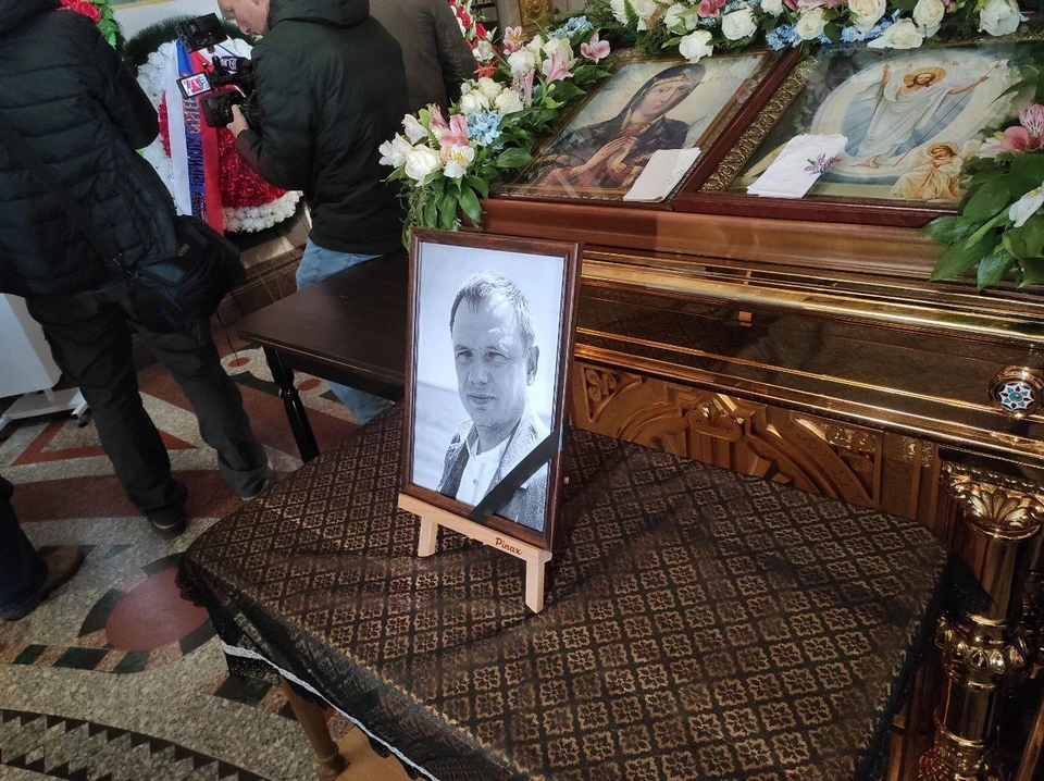9 ноября Стремоусов погиб в ДТП на территории Херсонской области