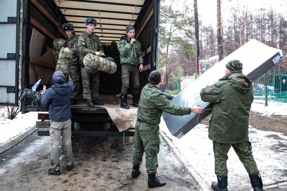 Тюменским мобилизованным скоро привезут походные печи для бани, рапции и квадрокоптеры