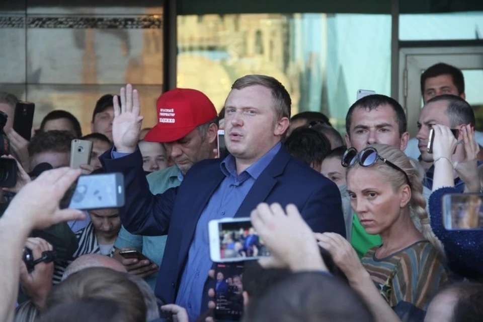 Пока Ищенко находится под стражей.