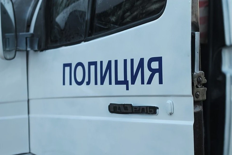 Полицейских из Иркутска обвиняют в получении взятки за регистрацию автомобилей без очереди