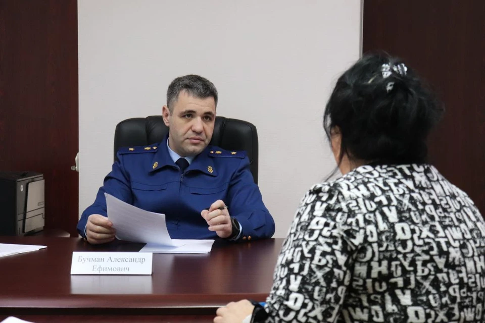 Прокуратура проверит возможный снос Универсама напротив кинотеатра «Победа». Фото: Прокуратура НСО