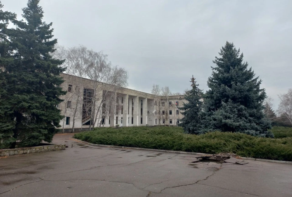 Солодов осмотрел разрушенные школы и детский сад. Фото: Telegram-канал губернатора Камчатки