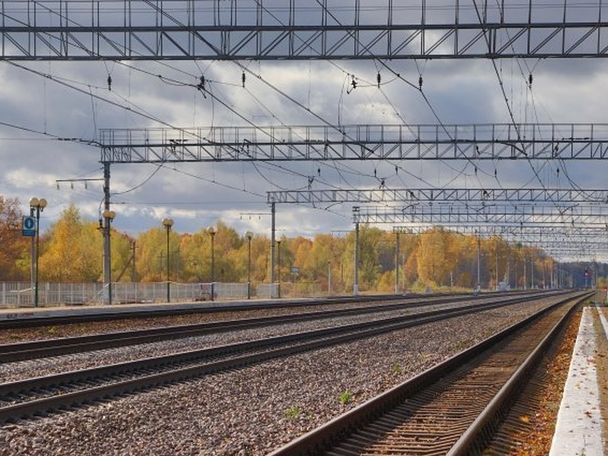 Более 11 км бесстыкового пути уложено на ж/д в Смоленской области - KP.RU