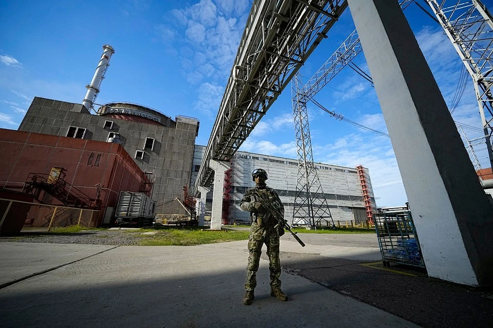 В администрации Энергодара заявили, что территория Запорожской АЭС остается под контролем российских военных