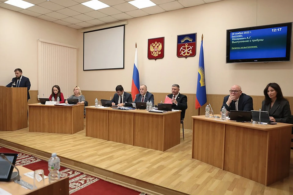 Решение поддержали не все депутаты, но большинством голосов оно было принято. Фото: duma-murman.ru