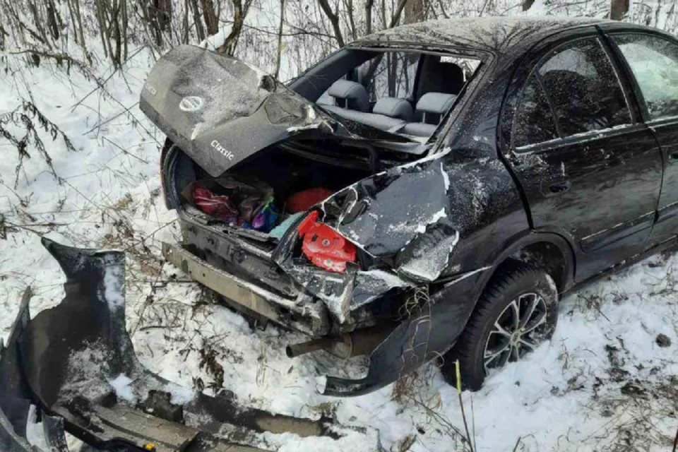 Водителей просят быть внимательнее и осторожнее на дорогах с наступлением зимы. Фото: Госавтоинспекция Кировской области