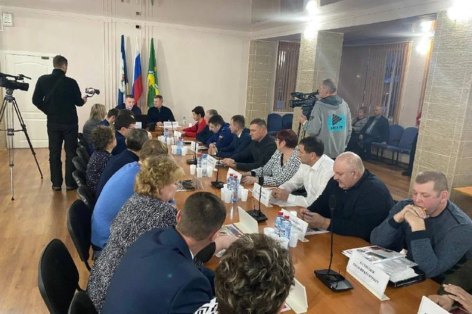 Игорь Кобзев провел встречу с главами поселений Тайшетского района