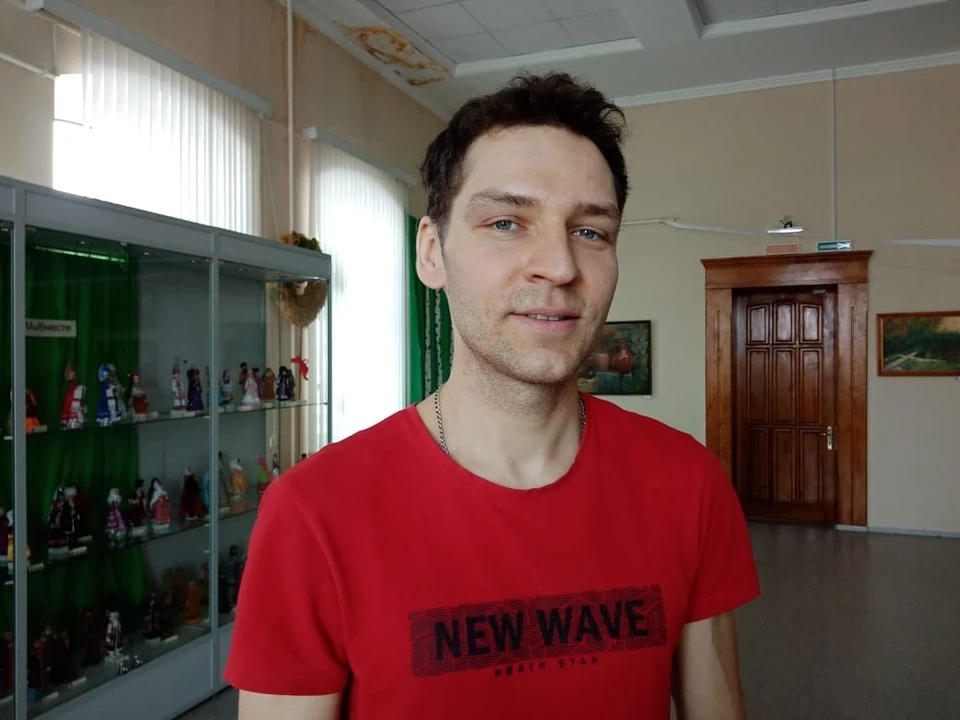 У сызранского художника отсутствует слух, но это совсем не мешает ему творить