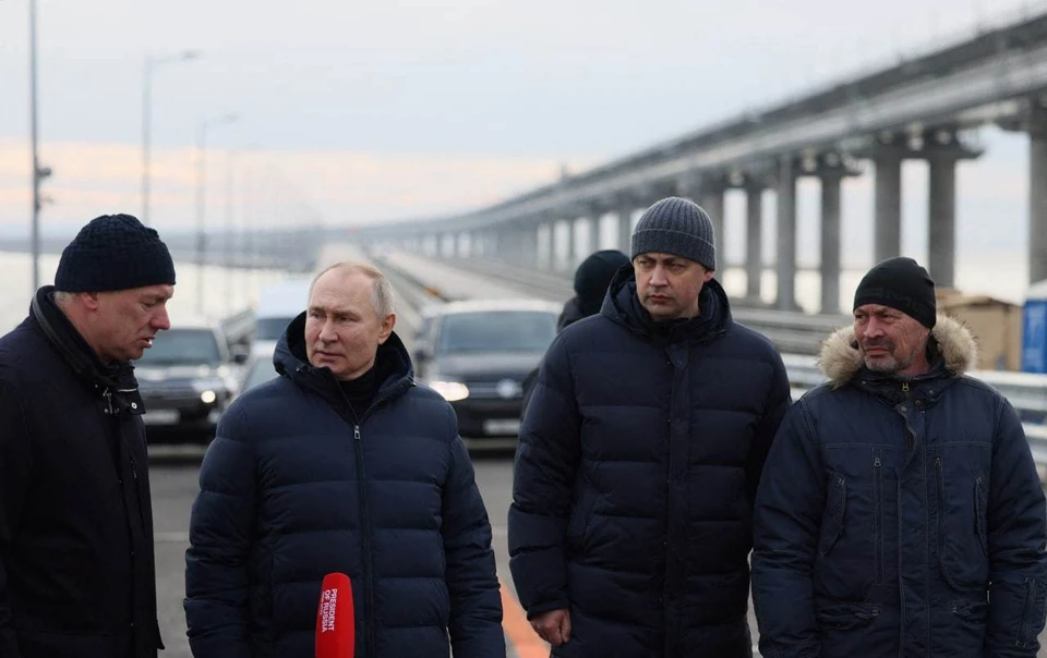 Владимир Путин дал поручение сократить сроки запуска железнодорожной части Крымского моста
