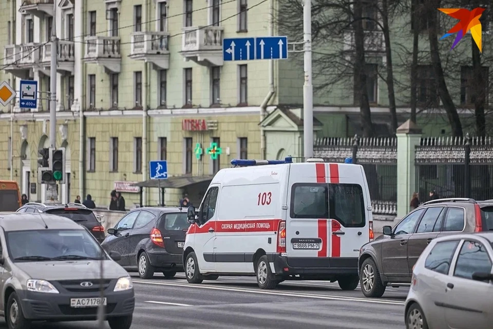 В Гомеле пьяный мужчина грел ноги на «Вечном огне» и чуть не сгорел. Снимок носит иллюстративный характер.