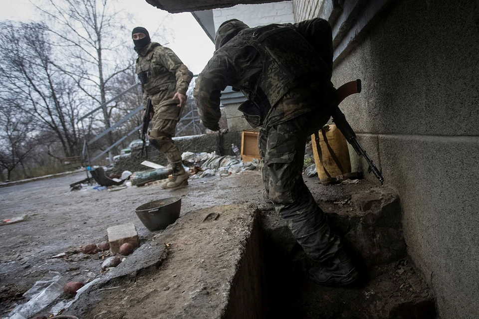 Все последние месяцы битвы город Артемовск (Бахмут) украинские военные тщательно скрывали тяжелое положение своих войск на этом участке фронта. Но, в минувшие выходные плотину молчания как прорвало.