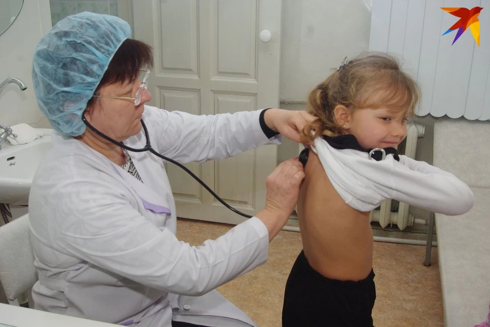 После вакцинации подростков в Беларуси начнут прививать маленьких детей, заявила эпидемиолог.