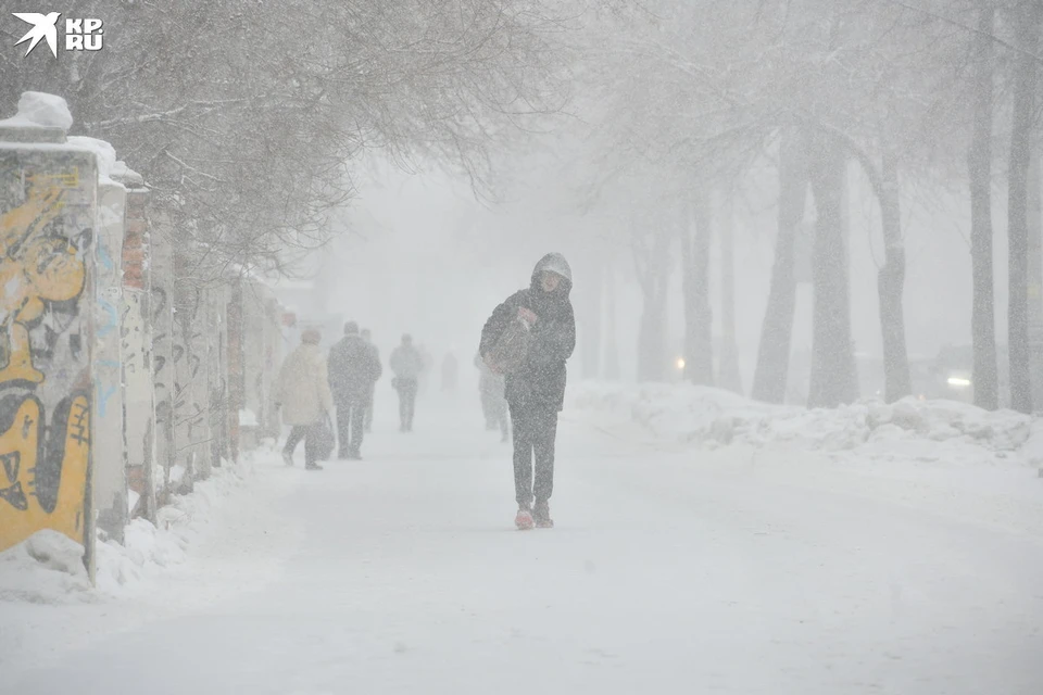 Температура воздуха ночью -10…-15°C, на севере края -30…-35°C.